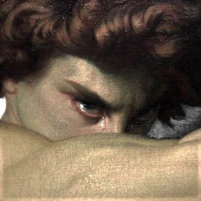 Detalhe de O Anjo Caído, de Alexandre Cabanel: um olho lacrimejante sob cachos escuros, escondido atrás do braço